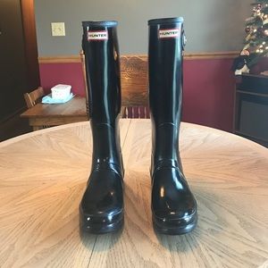 Black hunter rain boots